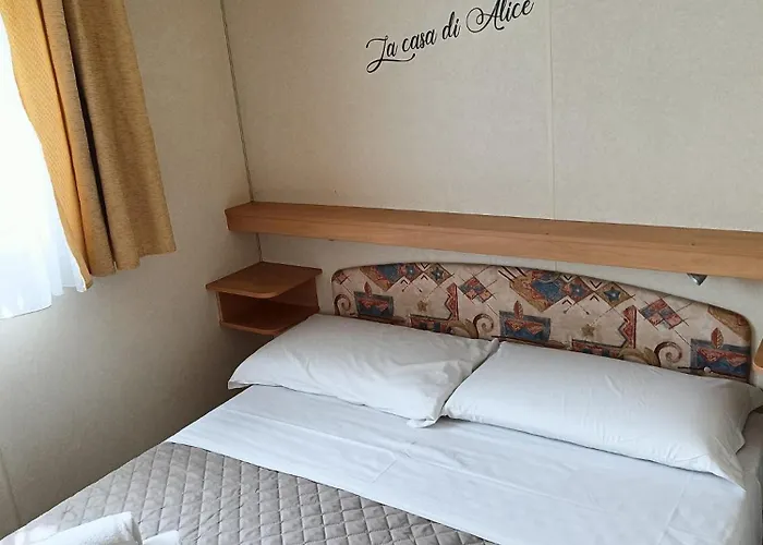 Casa Di Alice Bed and Breakfast 3*